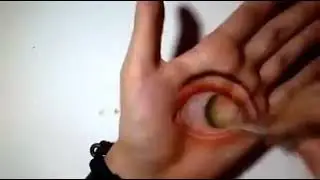 Классно рисует