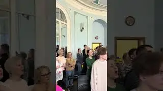 Пусть бушует шторм и гром гремит