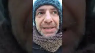 Какого хера я на Арбате деньги собирал?