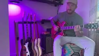 Quick GUITAR lesson | How to blend the major and minor Pentatonic scale #guitarlesson