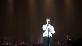 Josh Groban sings "Fur Pillows"
