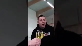 Физика покинула чат