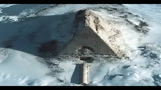 Leaked video of a US military operation to take over the Antarctica Pyramids