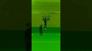Мой вертикальный прыжок при росте 178 см | My vertical jump at 5.8 ft #dunk #slamdunk #данк #jump