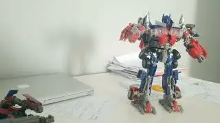 The Best Duo Destroy's Everything |Transformers Stop Motion 