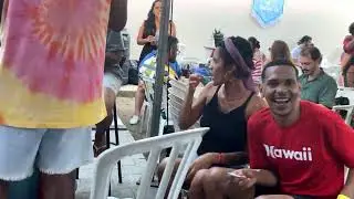 POESIA, RAP & SAMBA: Simone Costa canta 
