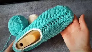 The simplest knitted footprints