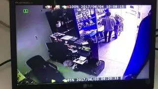 Неуважение и агрессия к бабушке за гаджет, смартфон