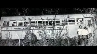 Mr. Nightmare - Scariest Things That Happened to School Buses (REACTION)