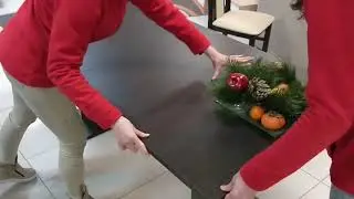 Една от най-практичните трапезни маси!