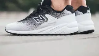 NEW BALANCE 580 REENGINEERED KNIT PACK / PEACE X9