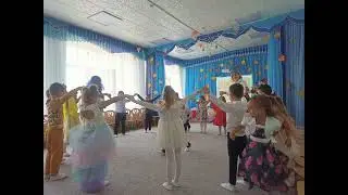 Осенний утренник в старшей группе "Маленькая страна"
