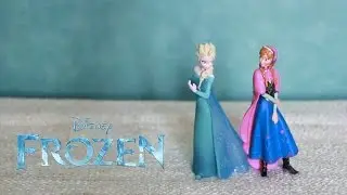 Reviewing Anna and Elsa Disney Frozen Bullyland Toys Figures