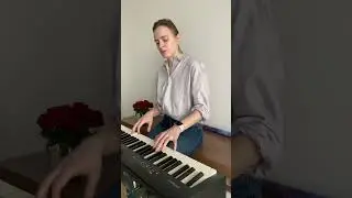 А дождь на окнах рисует…
