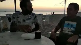 😂😂بتقول ايه الكيكة دي 🍰؟  مبتقولش