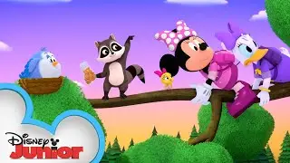 The Great Critter Caper | Minnie's Bow-Toons  🎀 | 