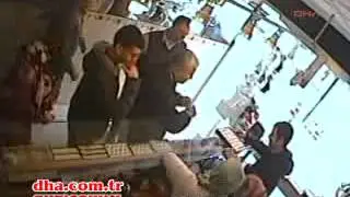 Hırsıza kuyumcu dayağı!