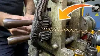 How do they make zigzag bracelets made with only cylinder gear?