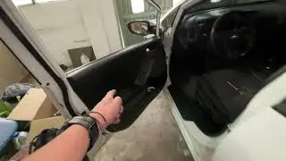 Cómo retirar las tapas de las puertas Kia Cerato pro