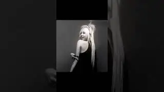 скачала кк про❤️ (Эдит Чеён)#twice