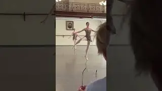 Vaganova Graduation Exam - 32 Fouettes (Maria Koshkaryova, Sofya Valiullina)