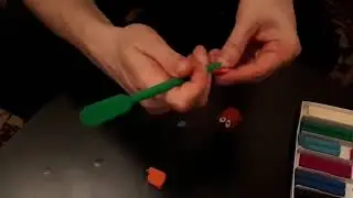 Лепим Попугая из Пластилина. Видео Лепка у Романа