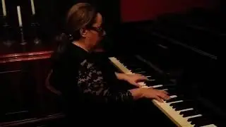 Ulviyye Hacibeyova Kucelere su sepmisem