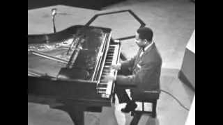 Yorke De Souza - Piano Medley 2