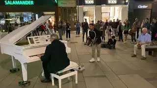Playing Fly Me to the Moon With Frank Sinatra's Pianist