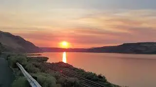 Columbia River Gorge Beautiful Sunset