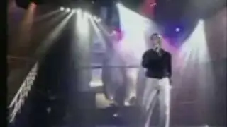 Angel, mi paso por Operacion Triunfo México by arturouniversidad@hotmail.com