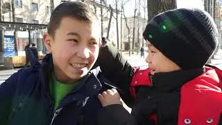 Заңғар өз-өзін ұрсын! / Двордың балалары 2 серия