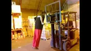 Воркаут. Упор горизонтальный.
