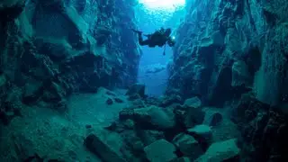 Expedition Island: Tauchen in der Silfra Spalte - Diving Island Silfra Canyon