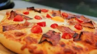 AussieGriller Eats Australia - Aussie Egg and Bacon Pizza Recipe
