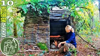 👣 Return to the Hut 🪓 Making Roof 🔥 Overnight Stay 🍄 Lots of Mushrooms ⯇10⯈ Branch Hut