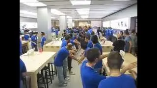 Les Quatre Temps-Apple Store de La Défense