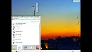 Pisi Linux 1.2 - Boot and Desktop