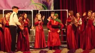 Русская народная песня в обр. А. Голованова «Куманечек, побывай у меня»