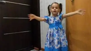Интересно рассказывает и показывает.