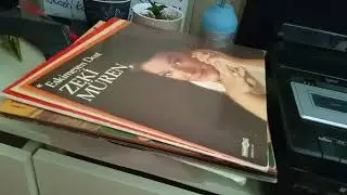 Zeki Müren'den Ayrılık Valsi: Şimdi Uzaklardasın