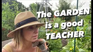 GARDEN TALK /VLOG/ Seasons of TRANSITION + Crazy LOOFAH  & My favorite FERTILIZER