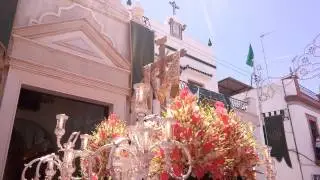 Traslado Santa Cruz Calle Cabo a los sones del Novio de la Muerte