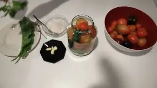 pickled tomatoes