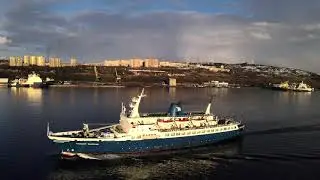 Теплоход "Клавдия Еланская"