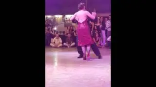Gustavo Naveira y Gisele Anne_ Nochero Soy di Osvaldo Pugliese