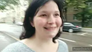 РАЗОЧАРОВАЛАСЬ.....