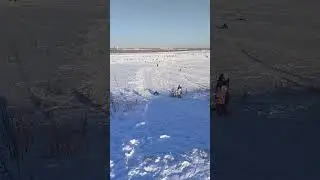 Горка возле H2O. Покатушки на ватрушке.