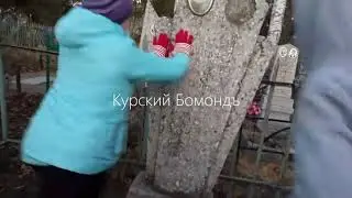 Чем занимаются школьницы, когда их никто не видит