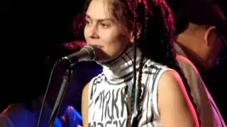Karolina Cicha - A MY NIE CHCEMY UCIEKAĆ STĄD - 48 SFP w Krakowie (2012 r.)